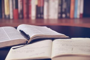 open-book-1428428_640